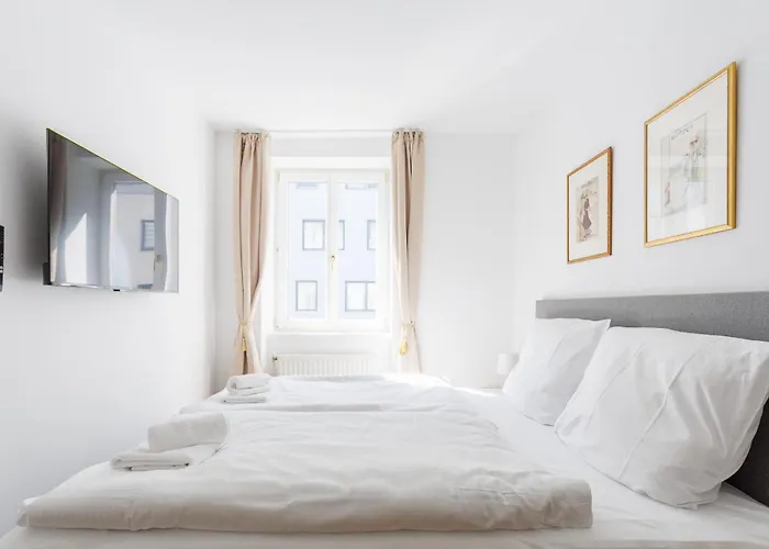 Mozarts Family & Group - 15 Min Ins Zentrum Apartamento *